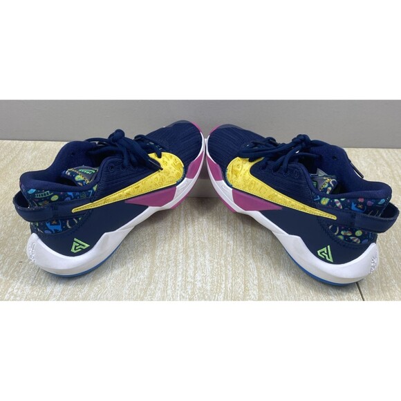 Nike Zoom Freak 2 Giannis Superstitious CT4592-400 Basketball Youth Size 5.5Y - Picture 1 of 12